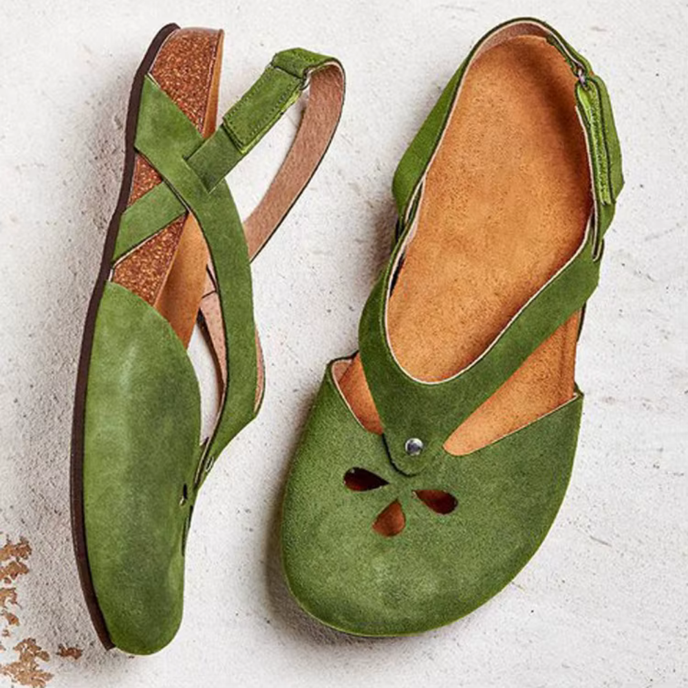 Women’s Flat Sandals – Open Toe – Cut-Out Detail – Cushioned Insole – Ankle Strap Green