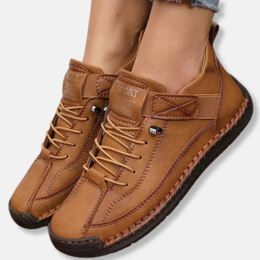 Women's Low-Top Sneakers Faux Leather Accent - UrbanStride