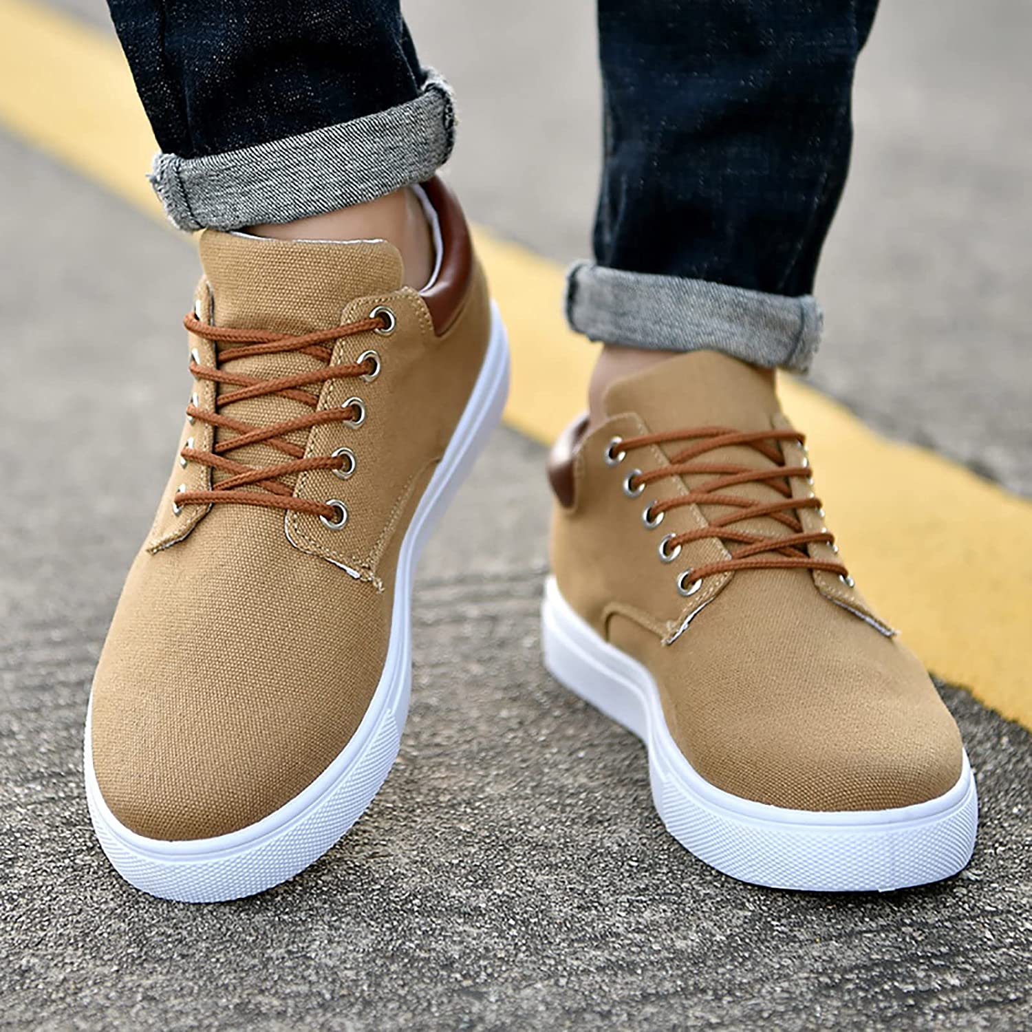 Men’s Low-Top Sneakers – Breathable Blend – Lace-Up Fit – Cushioned Rubber Sole Brown