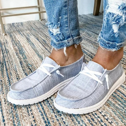Women’s Lace-Up Shoes – Breathable Blend – Lightweight Fit – Cushioned Sole Gray