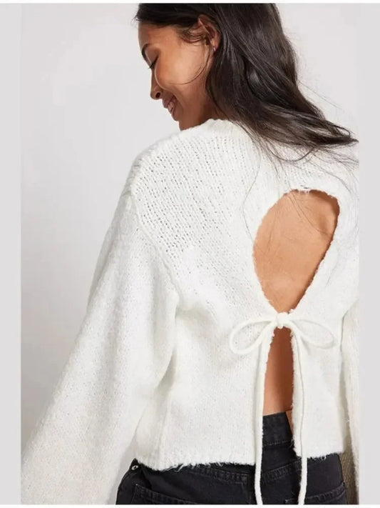 Women's Knit Crop Top - Long Sleeve Open Back Top - BacklessCharm