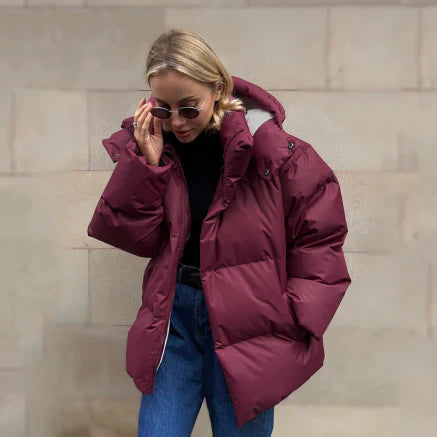 Women's Oversized Puffer Jacket - Quilted Water-Resistant Hooded Design - WinterEase