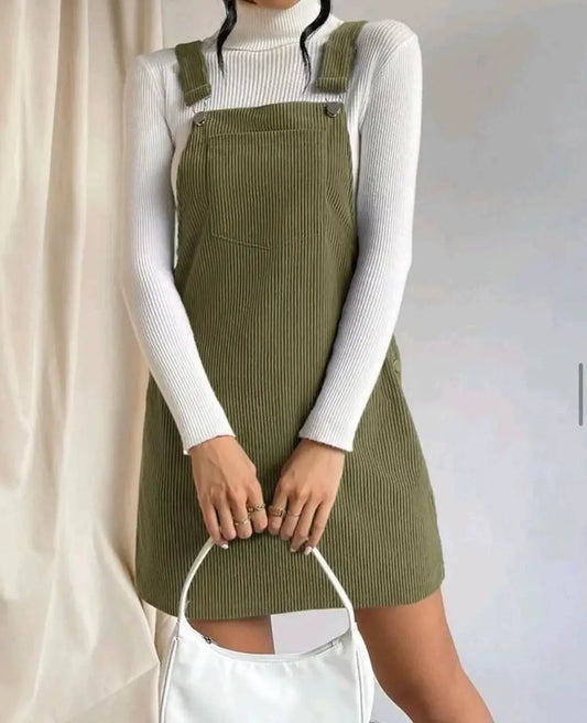 Women’s Midi Dress – Corduroy Ribbed Texture – Relaxed Fit – Adjustable Straps – Pocket Green
